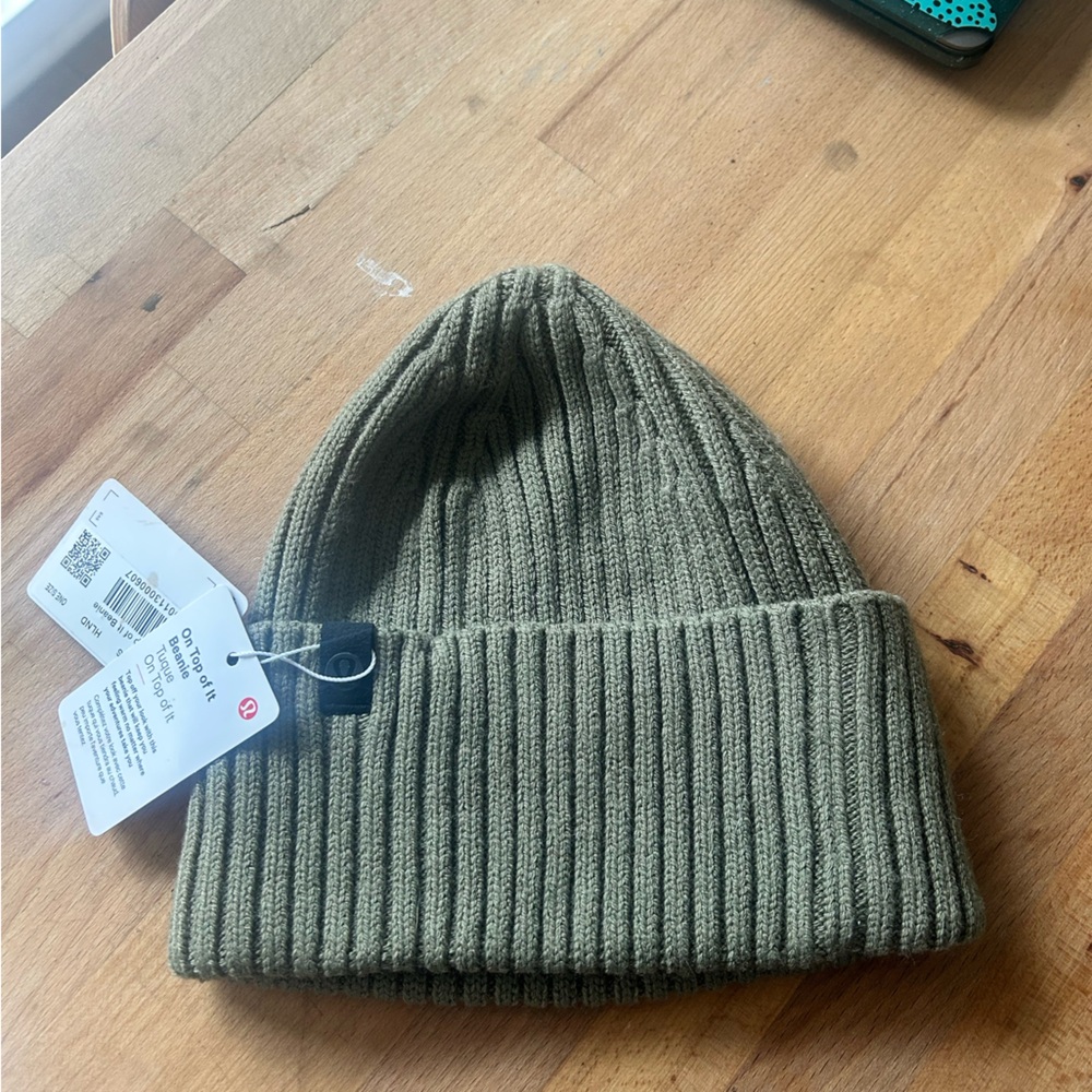 LULULEMON Olive Green Ribbed Beanie